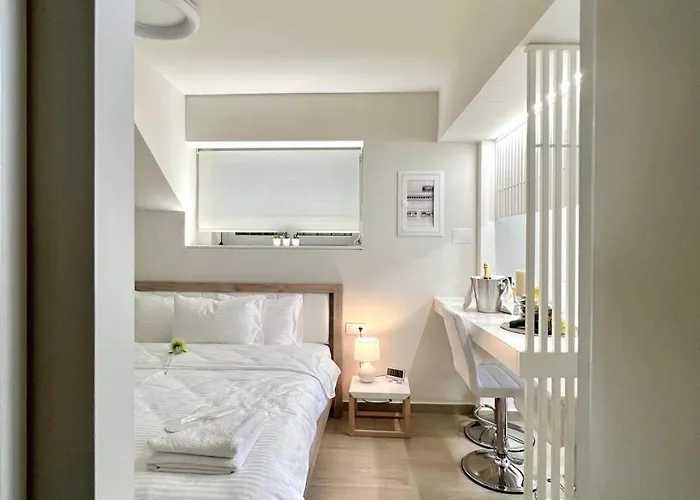 Central Luxury Flat 1